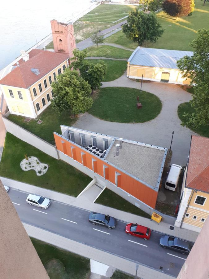 Apartman Panorama Vukovar Buitenkant foto