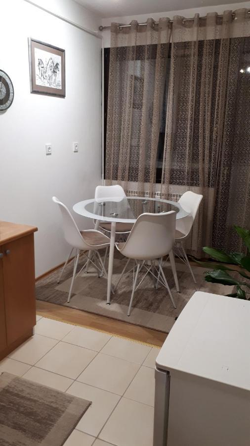 Apartman Panorama Vukovar Buitenkant foto